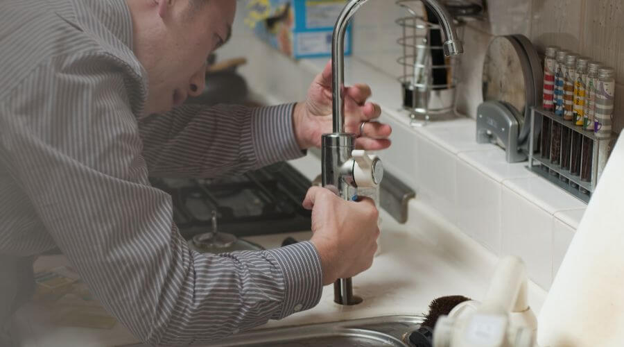 Local water heater installation in Wenden, AZ